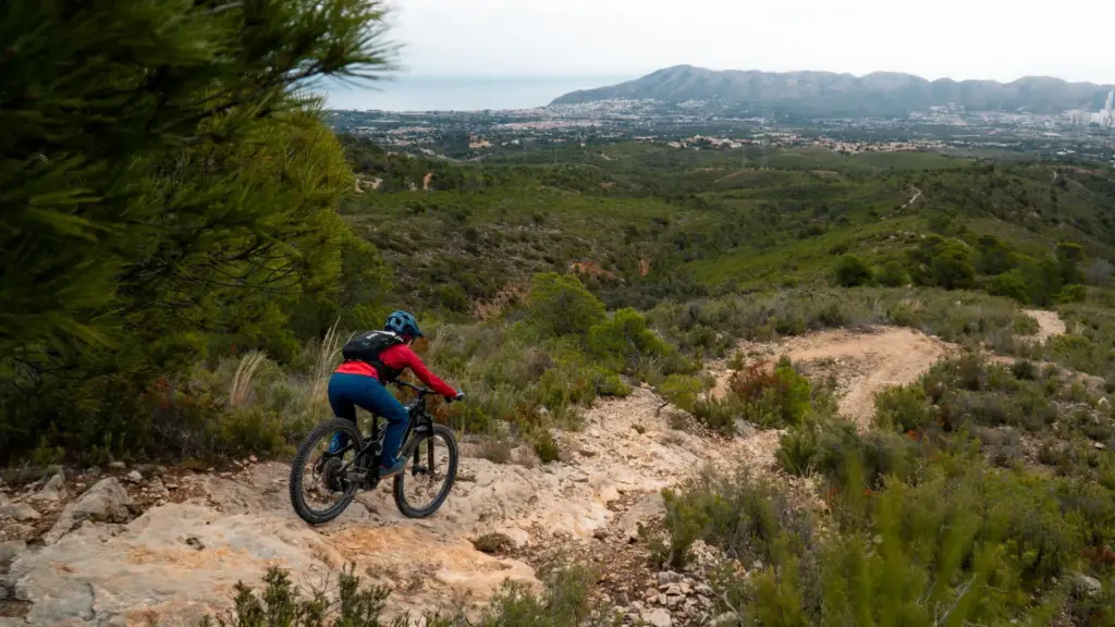 Ratgeber für Mountainbike Bekleidung und Ausrüstung